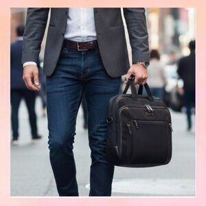 New Kenneth Cole Reaction  R-Tech Computer Case Black Laptop Bag